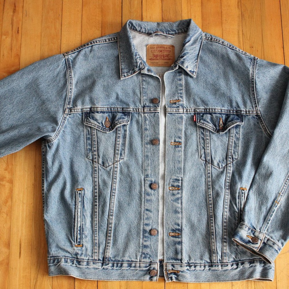 Vintage Levi's Trucker Jacket - Picture 2 of 3